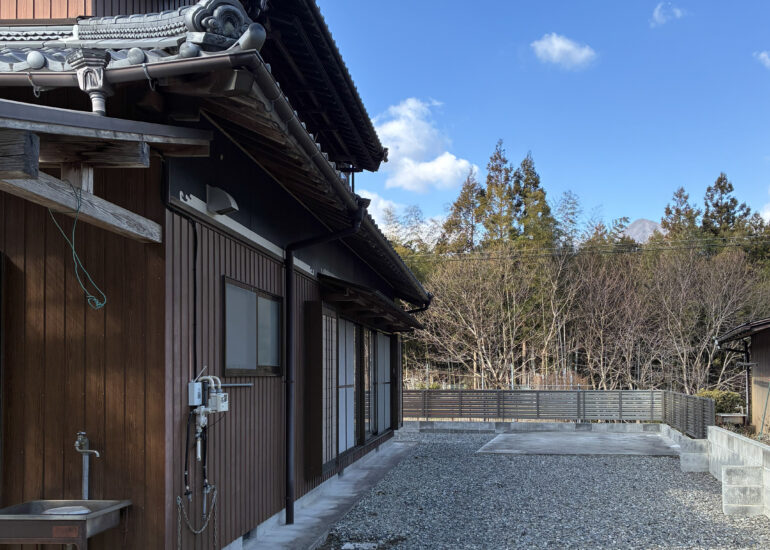 1-631579DA-0363-41CC-AD43-DB863A721EB2