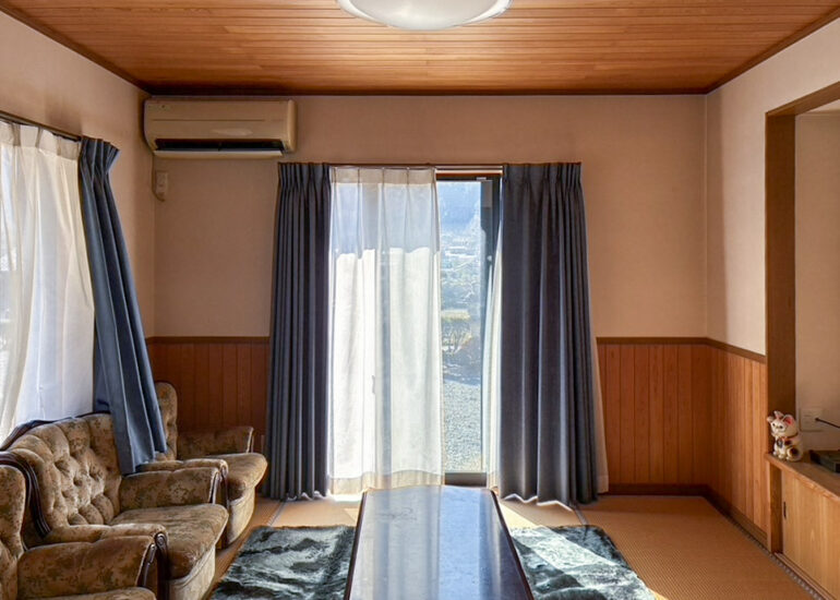 8-DF1B0F43-4B89-4C09-9890-54527D11EA9A_1_105_c