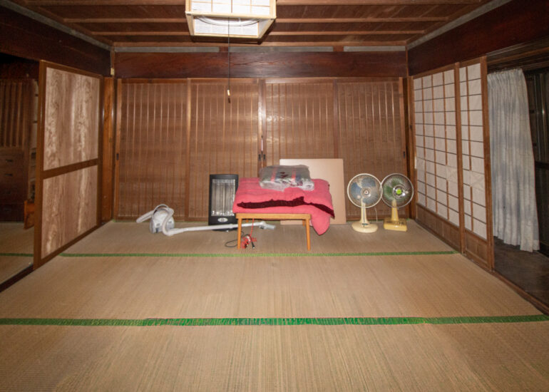 30-T5280x3528-00306
