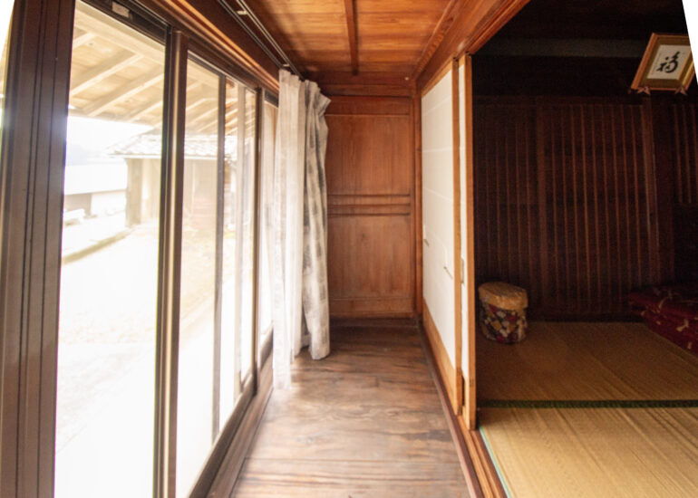 31-T5280x3528-00305