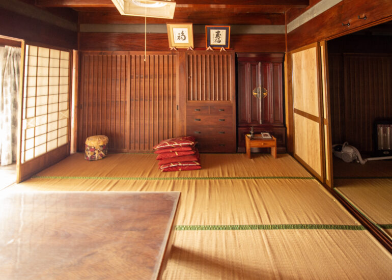 32-T5280x3528-00303